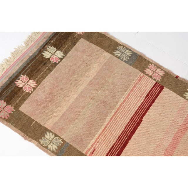 1950s Soft Pink & Earthy Brown Vintage Rug For Sale - Image 5 of 10