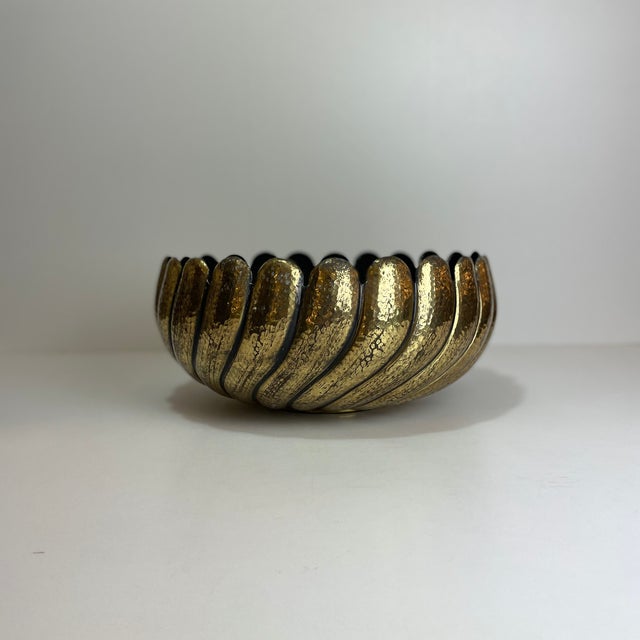 Italian Brass Bowl in the style of Egidio Casagrande, 1970s For Sale - Image 12 of 17