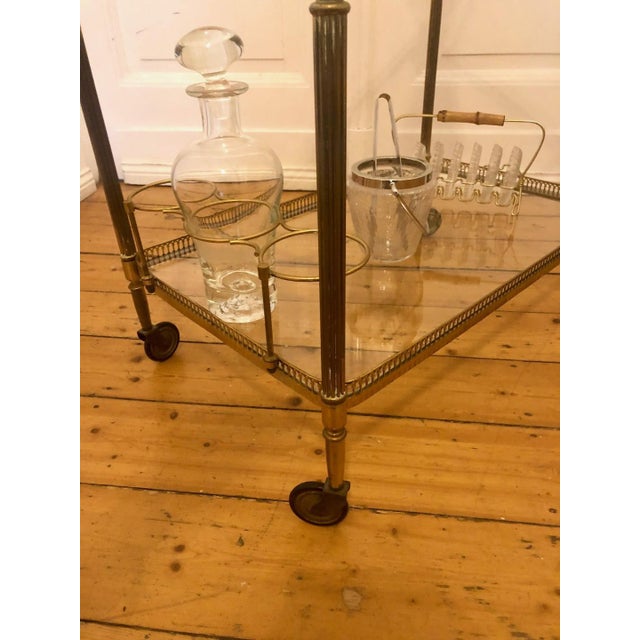 Metal Neoclassical Tea Trolley in Brass with Angel Figurines, 1950s For Sale - Image 7 of 15