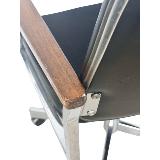 Mid-Century Chrome Swivel Office Chair For Sale - Image 16 of 18