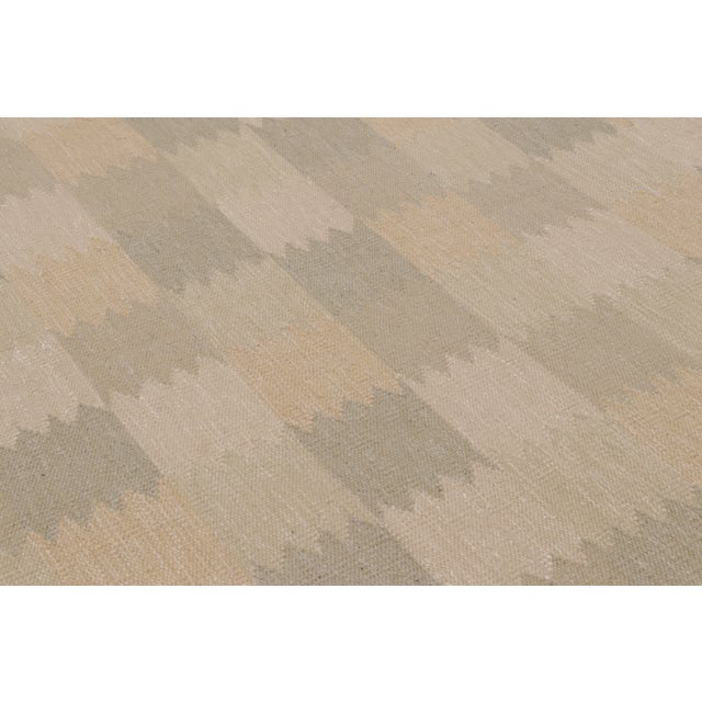 Late 20th Century Contemporary Scandinavian Style Tonal Blocks Flatweave Wool Rug by Rug & Kilim, India For Sale - Image 5 of 10