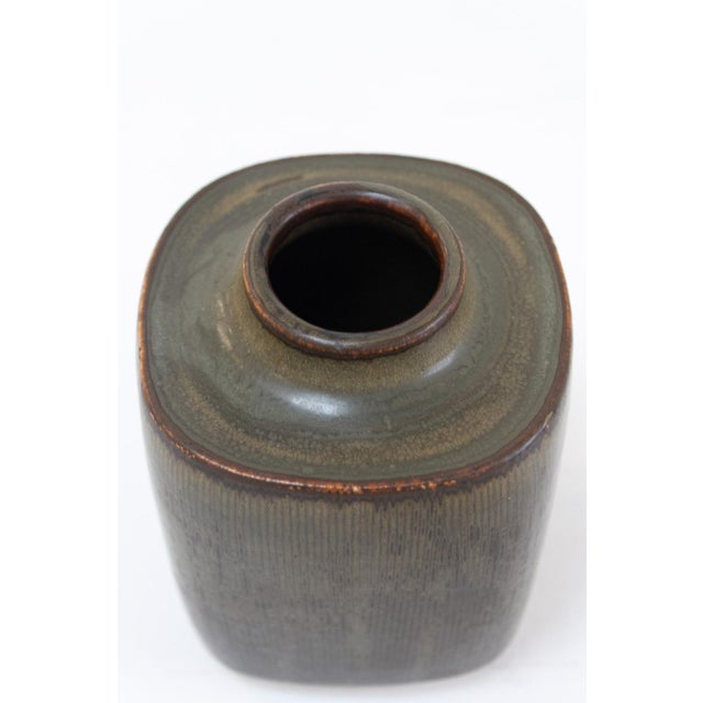 Danish Green Stoneware Vase by Valdemar Petersen for Bing & Grondahl, 1950s For Sale - Image 11 of 18