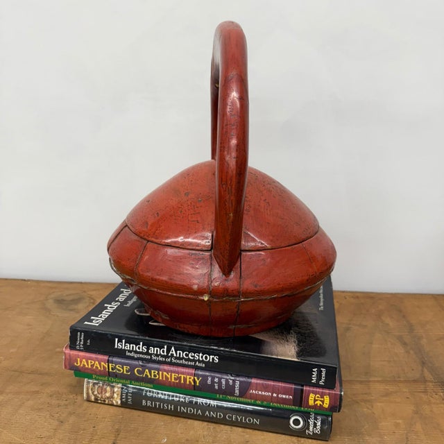 Red Wooden Carrying Basket with Removable Lid For Sale In New York - Image 6 of 10