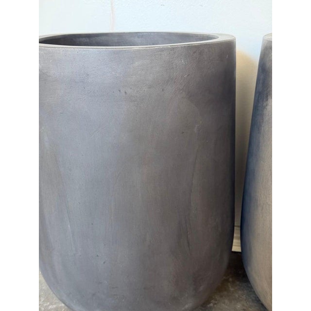 Sculpture Materials Pair of Monumental Cylinder Planters - Brutalist Bullet Form - Dark Slate For Sale - Image 7 of 12