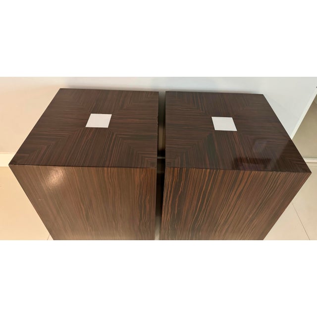 Vintage Pair Cube End Tables With Macassar Ebony Veneer Lacquered & Polished Silver Metal Accents For Sale In Miami - Image 6 of 8