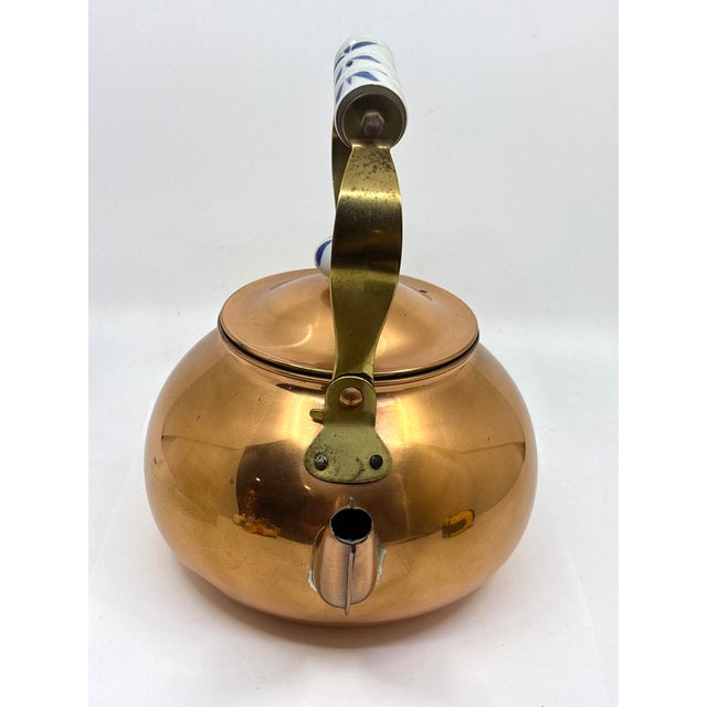 Rustic 1970s Copper Tea Kettle With Delft Style Ceramic Handle For Sale - Image 3 of 7