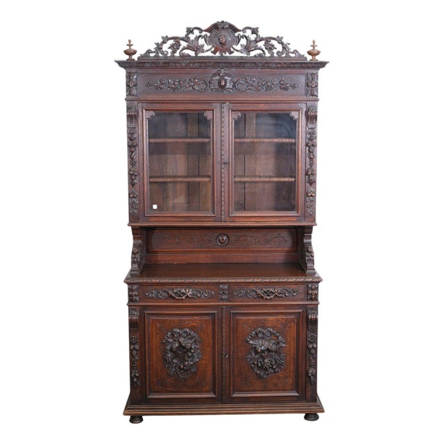Late 19th Century Large Superb Quality French Antique Heavily Carved Oak Hunt Board For Sale