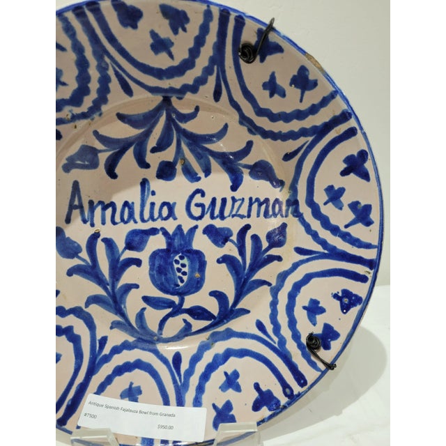 Rustic European Mid 19th Century Spanish Ceramic Fajalauza Bowl From Granada For Sale - Image 3 of 12
