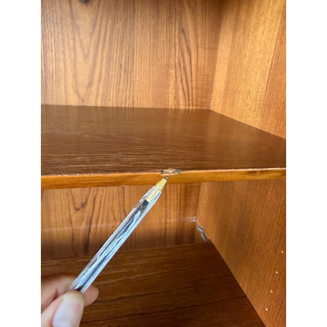 1970s Poul Hundevad Danish Mid-Century Modern Teak Bookcase – Made in Denmark For Sale - Image 11 of 15