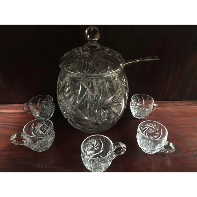 Hand-Cut Crystal Vase Set with Lid and 5 Cups, 1970s, Set of 8 For Sale - Image 8 of 12