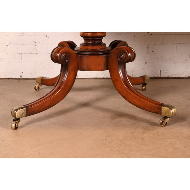 Baker Furniture Style Georgian Banded Mahogany Double Pedestal Dining Table, Newly Refinished For Sale - Image 13 of 15