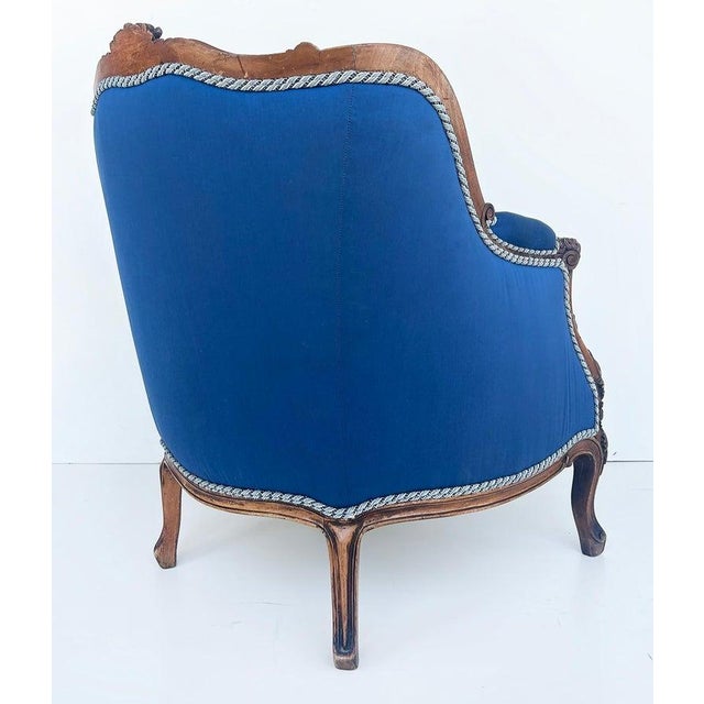 Wood 1920s Carved Walnut French Bergeres Armchairs Upholstered in Silk, a Pair For Sale - Image 7 of 15