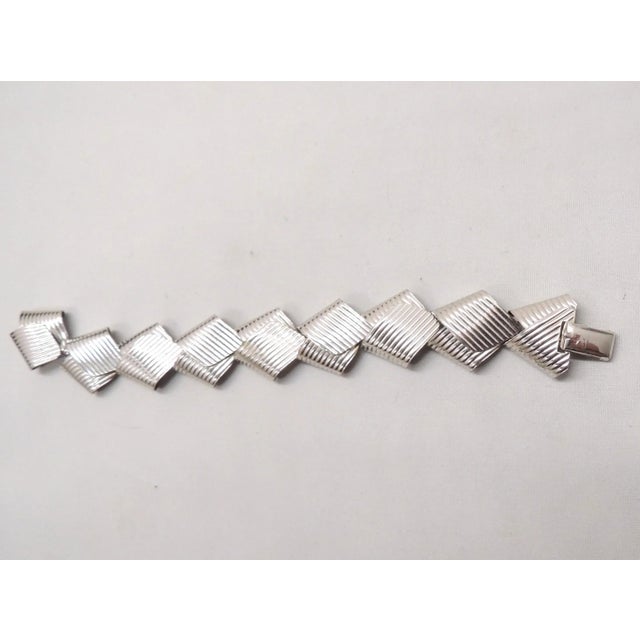 1950s Vintage Signed Napier Sterling Silver Modernist Link Bracelet For Sale In Philadelphia - Image 6 of 6