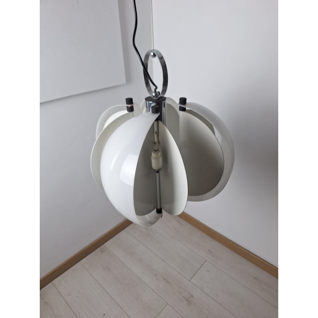 Acrylic Glass Spicchio Pendant by Danilo and Corrado Aroldi for Stilnovo, 1970s For Sale - Image 9 of 10