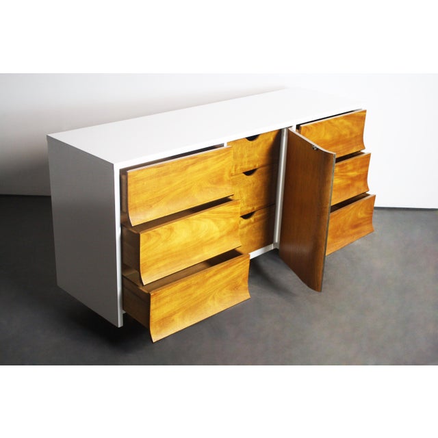 White Two Tone Custom Concave Dresser For Sale - Image 8 of 9