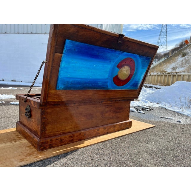 Antique Carpenter’s Chest in Solid Pine Circa Late 1800s For Sale - Image 4 of 12