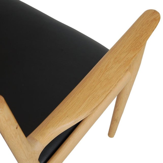 Wood Pp-513 Armchair in Oak and Black Leather by Hans Wegner, 1990s For Sale - Image 7 of 13