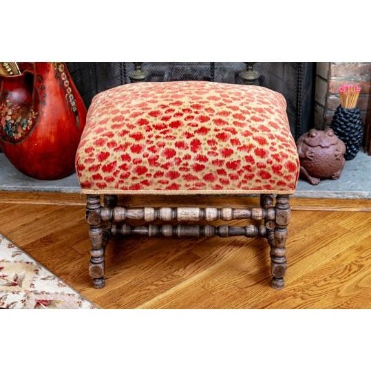English Vintage Spool Leg Bench Upholstered in Animal Fabric For Sale - Image 3 of 5