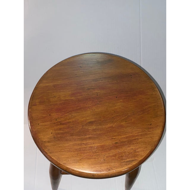 Vintage "Modern Design Stool,rustic , Minimalist Artisan-Crafted Wooden Stool. A Simple Wooden Stool With Tapered Legs and a Round Seat. For Sale In Miami - Image 6 of 12