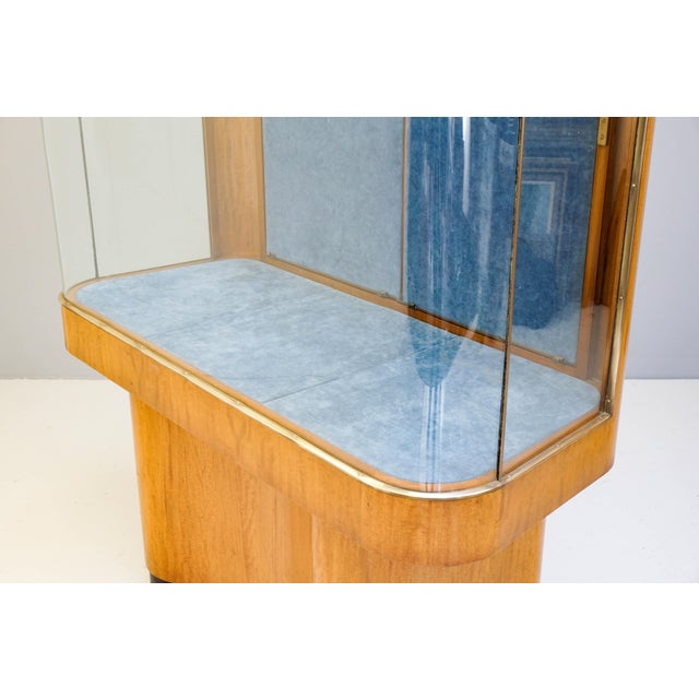 Shop Display Cabinets, Set of 2 For Sale - Image 5 of 18