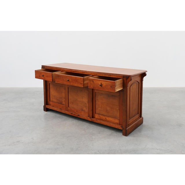 Large Mid-19th Century French Oak Bar Counter For Sale - Image 15 of 18