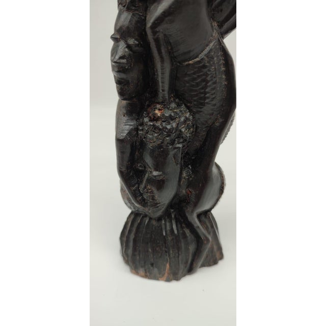 Modernist Hand-Carved Ujamaa Sculpture in Ebony Makonde, 20th Century For Sale - Image 10 of 13