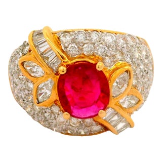 1.39 Carat Ruby Diamond Pave 18k Yellow Gold Ring, Size 5.75 For Sale