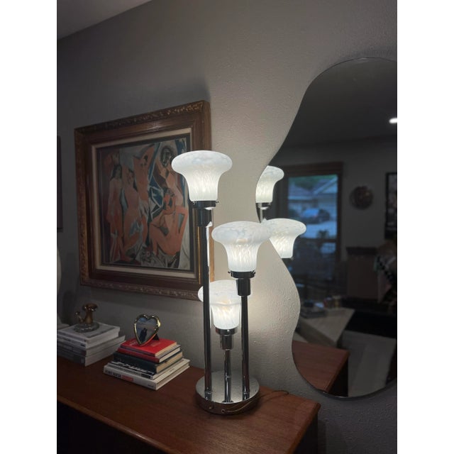 Vintage 1970s Space Age Atomic Table Lamp With Handblown Spotted Leopard White Murano Glass For Sale - Image 9 of 13
