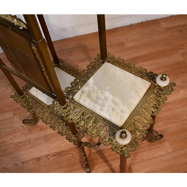 1900s Antique Victorian Brass & Onyx Mirrored Etagere / Display Stand For Sale - Image 12 of 18