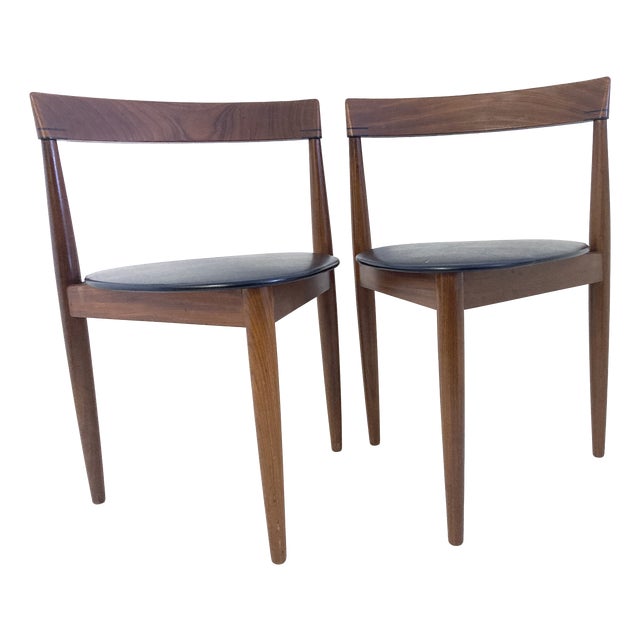 Roundette Side Chairs in Teak and Faux Leather by Hans Olsen for Frem Rojle, 1960s, Set of 2 For Sale