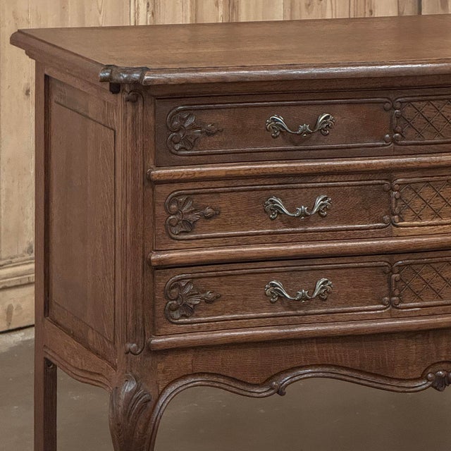 Wood Country French Régence Style Chest of Drawers ~ Commode With Cabriole Legs For Sale - Image 7 of 18