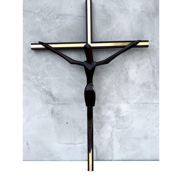 Mid-Century Modern Wooden Crucifix with Brass Inlay, 1970s For Sale - Image 9 of 10