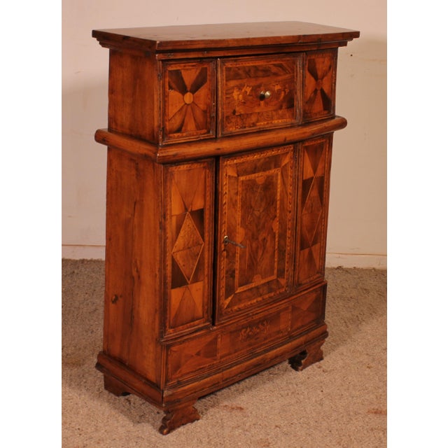 Wood 16th Century Renaissance Italian Oratory in Blond Walnut with Inlays For Sale - Image 7 of 15