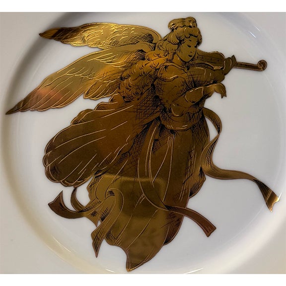 White Vintage Neiman Marcus Gilt Angel Porcelain Plates — Set of 4 For Sale - Image 8 of 12