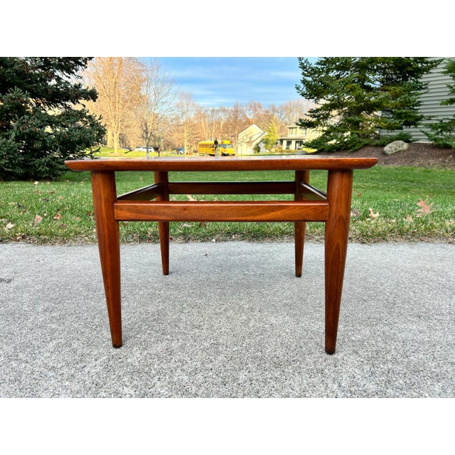 Mid 20th Century Vintage Heritage Mid-Century Danish Modern Solid Walnut Side Table | Sculpted Minimalist Accent Table | MCM End Table For Sale - Image 5 of 12