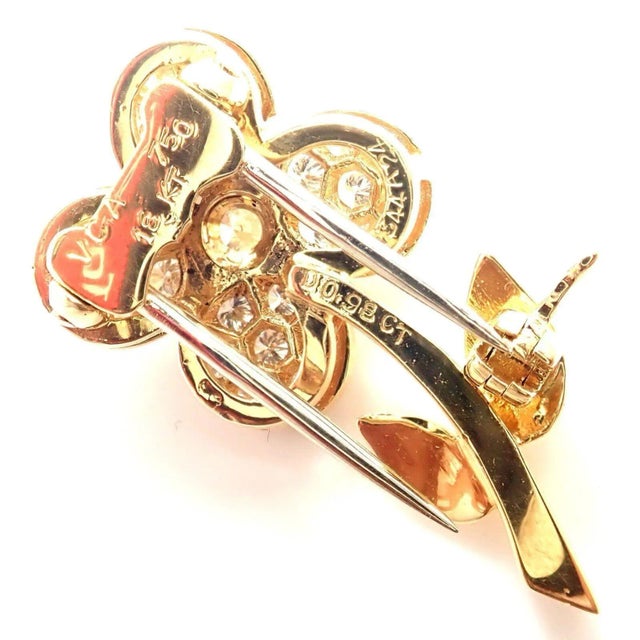 Van Cleef & Arpels Diamond 18k Yellow Gold Flower Pin Brooch For Sale - Image 10 of 10
