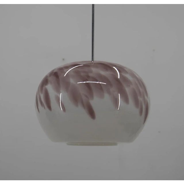 Beautiful blown glass pendant. Max height 126 cm. 1x100W, E25-E27 bulb US wiring compatible. Up to 250V (Europe/UK...