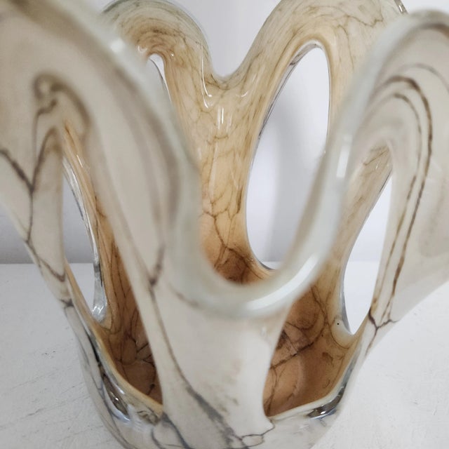 Jozefina Krosno Hand Blown Stretched Loop Art Glass Vase For Sale In Chicago - Image 6 of 10