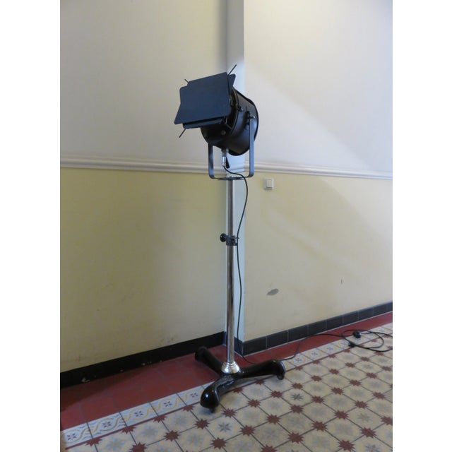 Proposed theater lamp from Cremer, Paris, watched by the rounded molds perfectly to the amorphous shape of the stand. The...