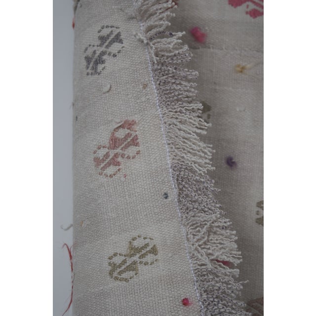 Vintage Embroided Jajim Kilim Rug 4'7'' X 8'5'' For Sale - Image 10 of 11