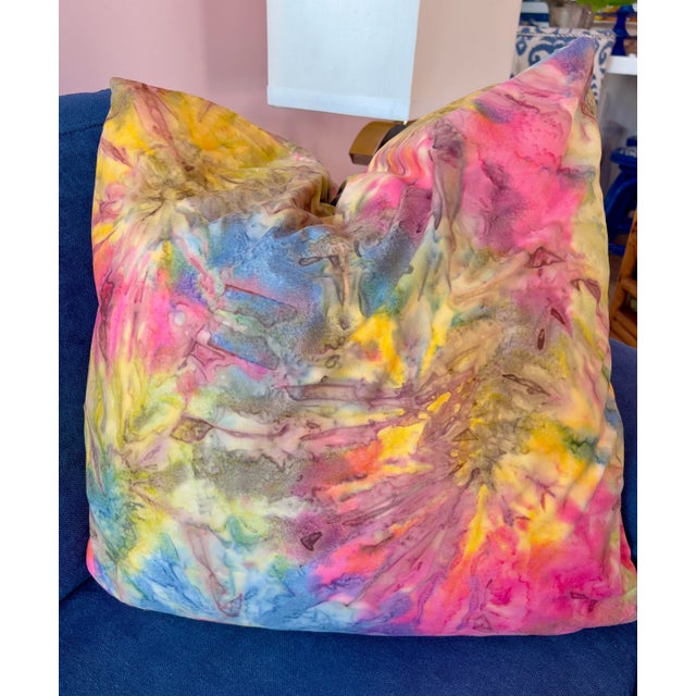 Add a splash of color with this 22" x 22" Wynwood Watercolor Impressions Pillow. In brilliant colors and shades of pink,...