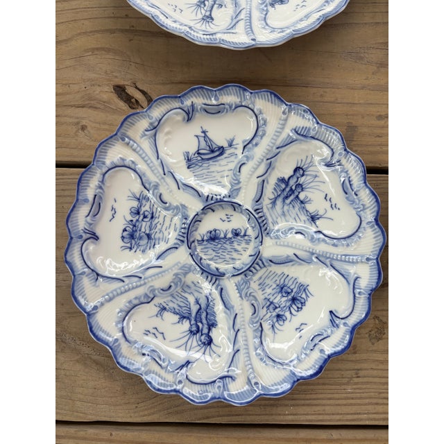 1950s Hand-Painted Weimar Germany Blue & White Oyster Plates | Complete Matched Grandmillenial Collection - Set of 12 For Sale - Image 11 of 12