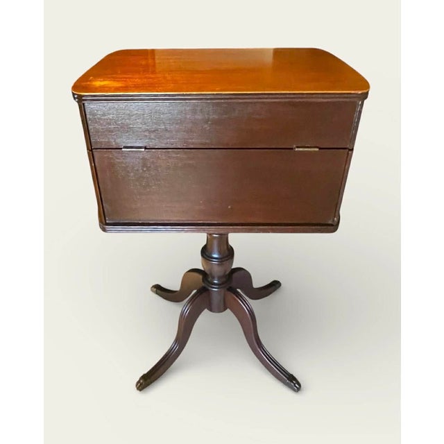 American Mahogany Thread Table-Mid - Late 19th Century For Sale - Image 3 of 18
