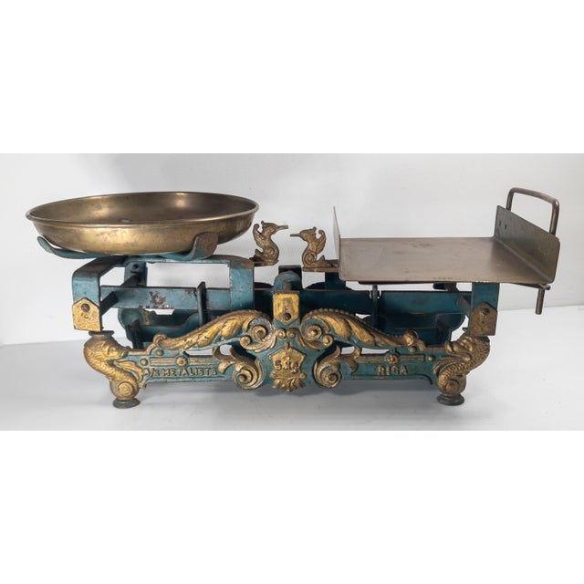 Early 20th Century Early 20th Century Turquoise Teal and Gold Cast Iron Grocery Scale Balance For Sale - Image 5 of 18