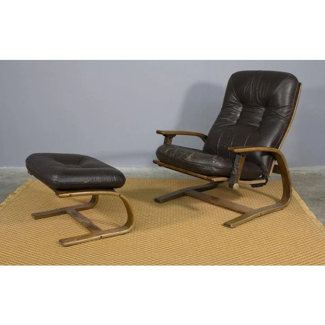 Set of Reclining Armchair with Footrest, 1970 For Sale - Image 12 of 12
