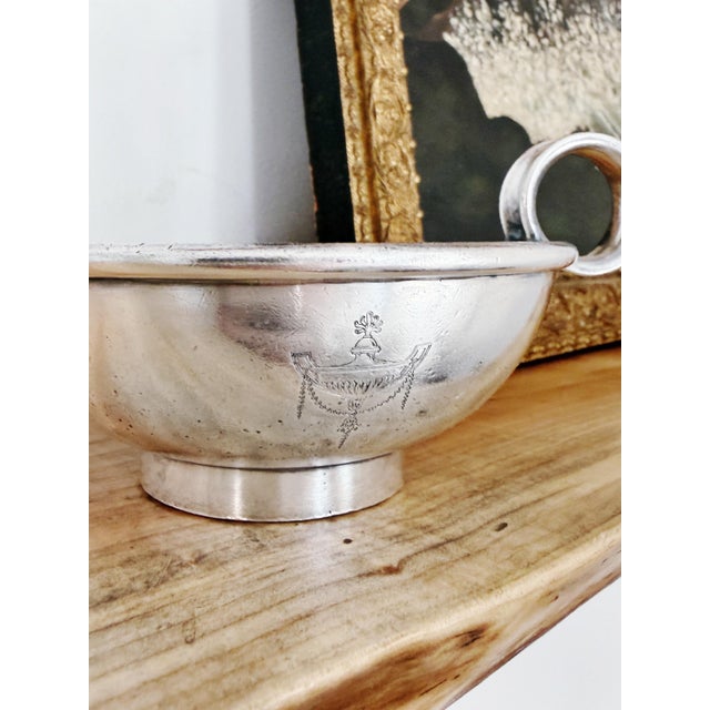 A beautiful vintage circa 1930-40s heavy silver plated wine decanting funnel from the Hotel Muehlebach In Kansas City! In...