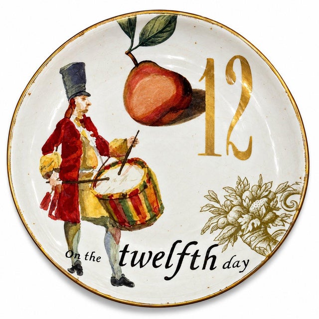 Late 20th Century Williams Sonoma 12 Days of Christmas Porcelain Plates Dinnerware Set 12 For Sale - Image 14 of 16