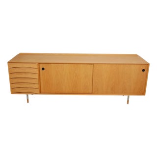 AV01 Sideboard in Oak by Arne Vodder For Sale