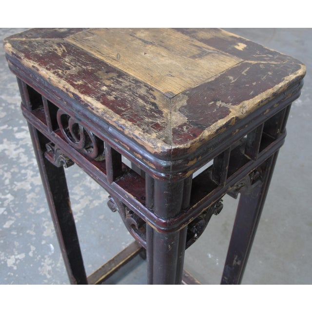 Mid 19th Century 19th Century Chinese Elm Pedestal Table For Sale - Image 5 of 8