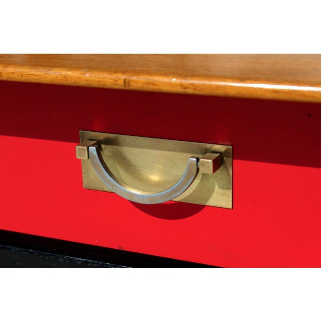 Mid-Century Modern Asian-Inspired Coffee Table by Michael Taylor Style for Baker – 1960s Red Drawer Butternut & Teak Accent Table For Sale - Image 12 of 17